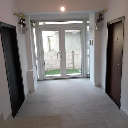 Twins Residence 2 Apart Hotel Ap 3 2 Rooms Chiajna Exterior photo