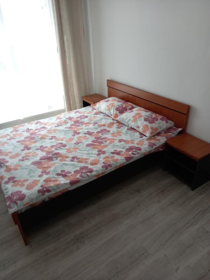 Twins 2 Ap 3 2 Apartment Chiajna