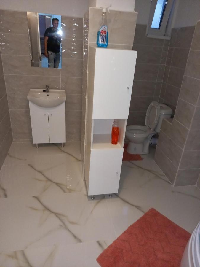 Twins 2 Ap 3 2 Apartment Chiajna